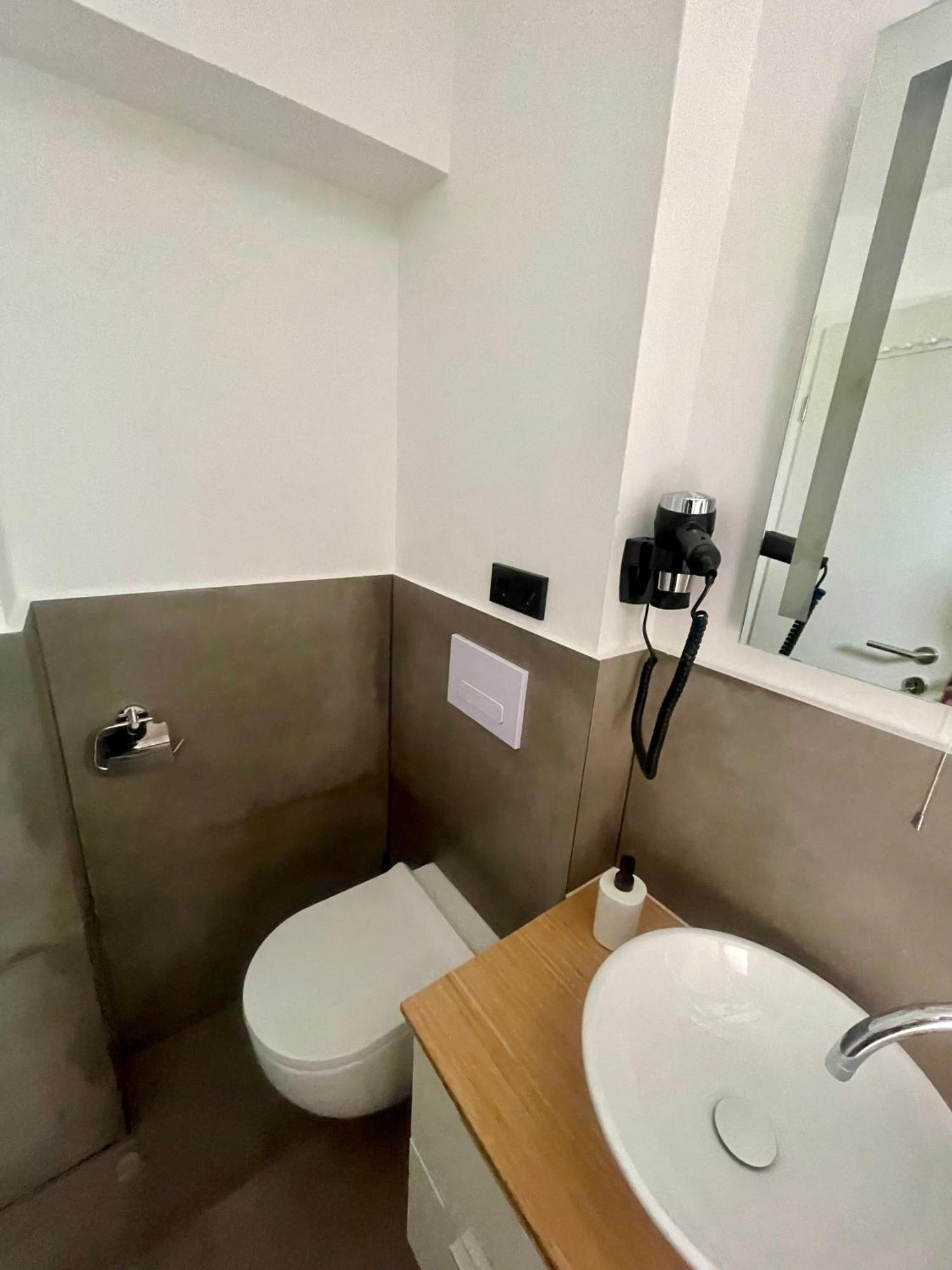 מדולין Enna Apartment C Perfect Location מראה חיצוני תמונה