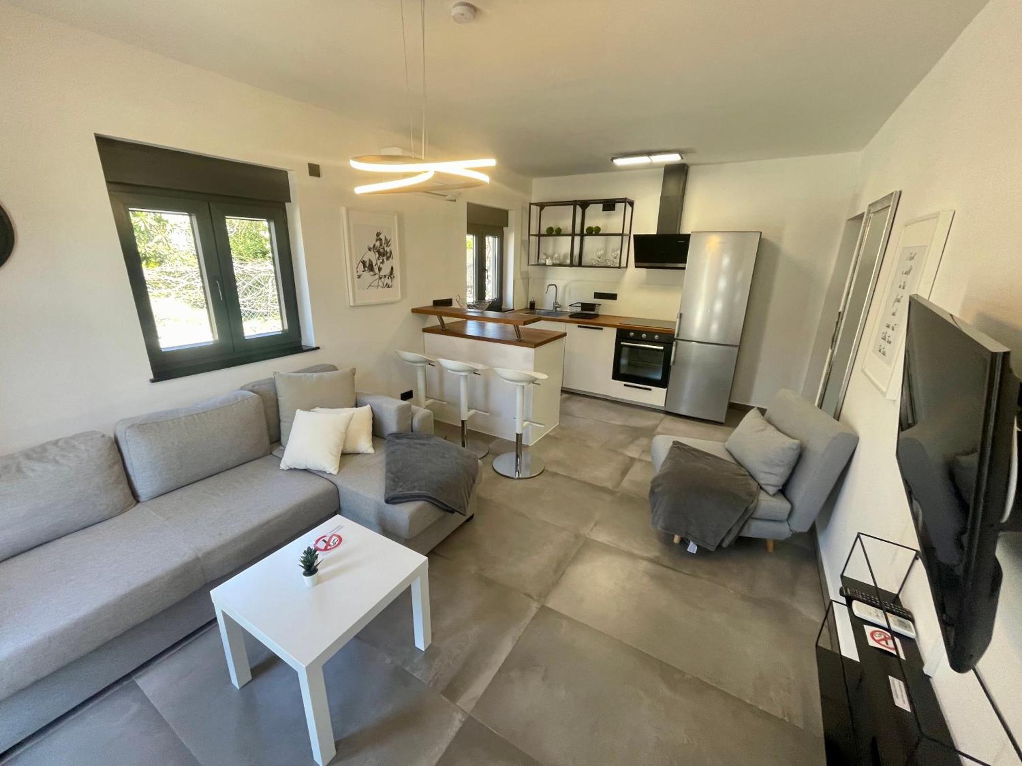 מדולין Enna Apartment C Perfect Location מראה חיצוני תמונה